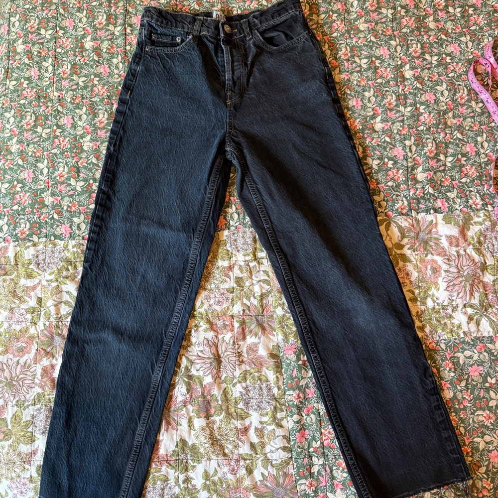 BDG Women’s Two Tone Pax Straight Leg Black Jeans